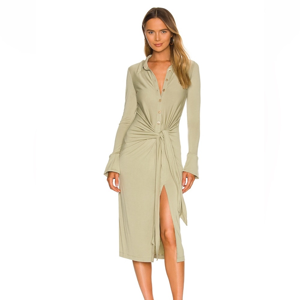 SONG OF STYLE - Espen Midi Dress in Sage Green